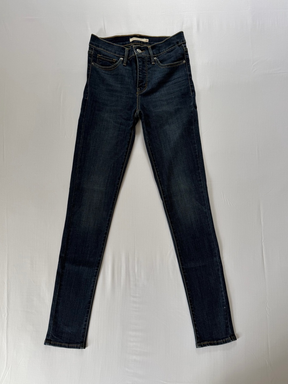 Levi's Dark Skinny Jeans